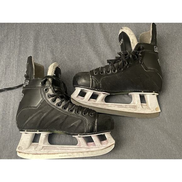 Graf ULTRA G5 Senior Hockey Skate Senior Size 6.5 G5.s Read Details - Picture 2 of 16
